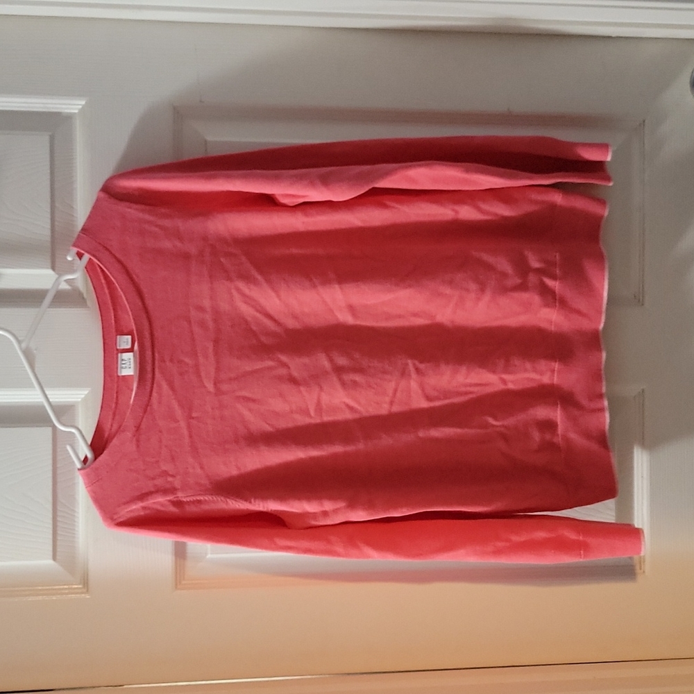 Gap Large Salmon Sweater